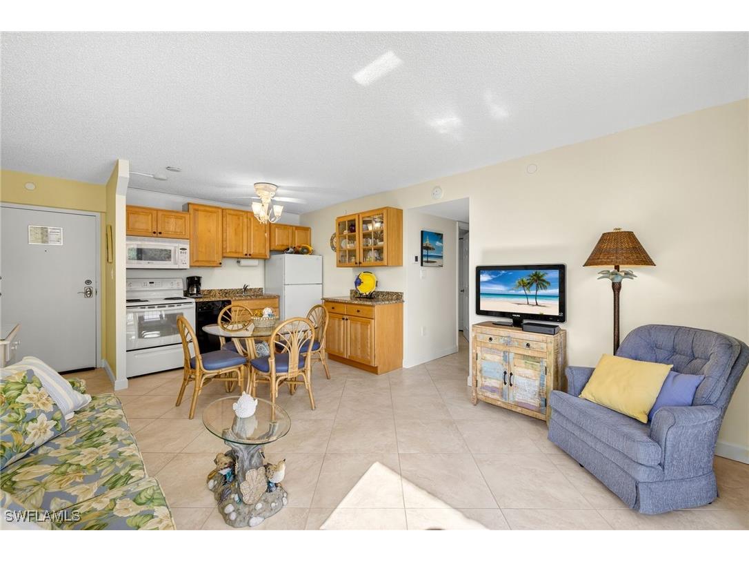 8701 Estero Boulevard #105 Bonita Springs FL 33931 225061346 image3