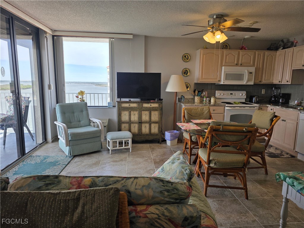 8701 Estero Boulevard #PH3 Fort Myers Beach FL 33931 2025020342 image10