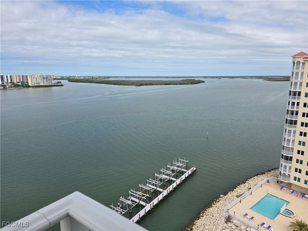 8701 Estero Boulevard #PH3 Fort Myers Beach FL 33931 2025020342 image3