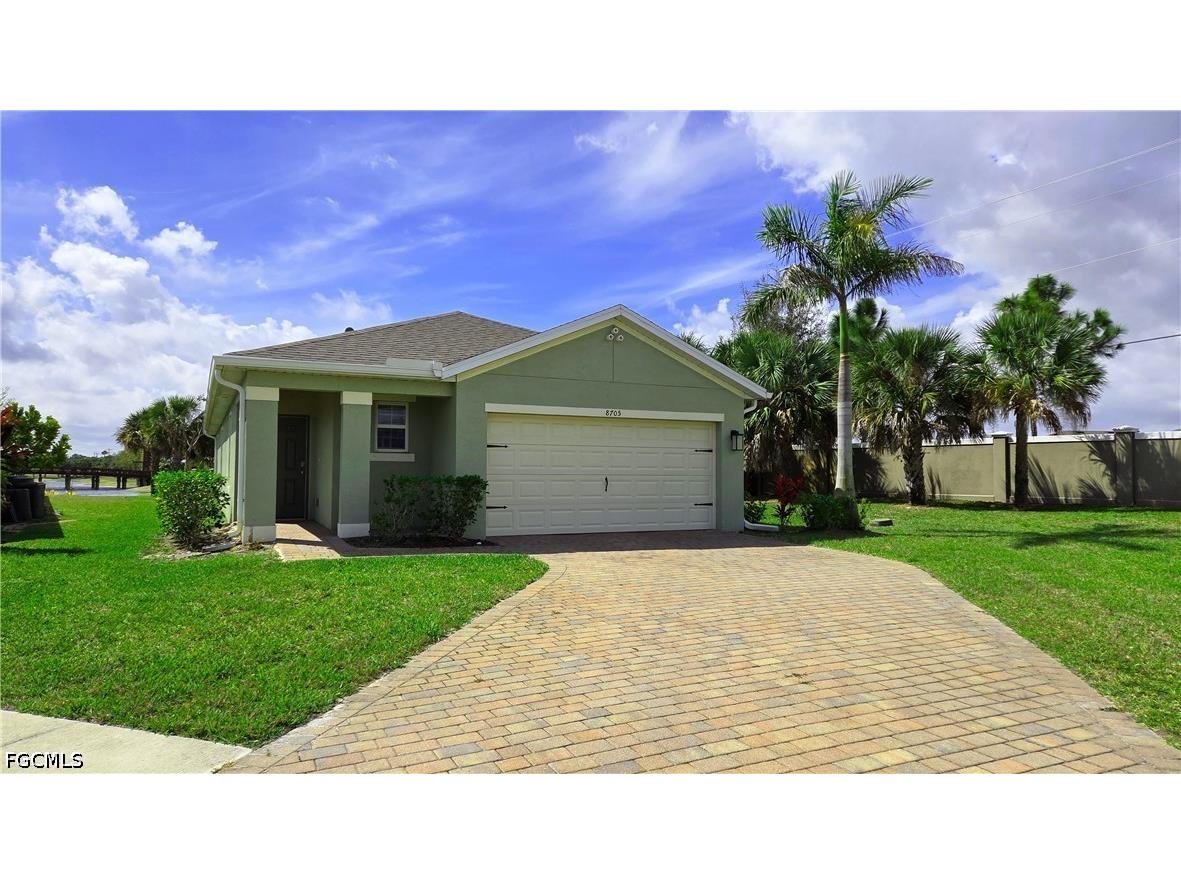 8705 Swell Brooks Court North Fort Myers FL 33917 2026014123 image1