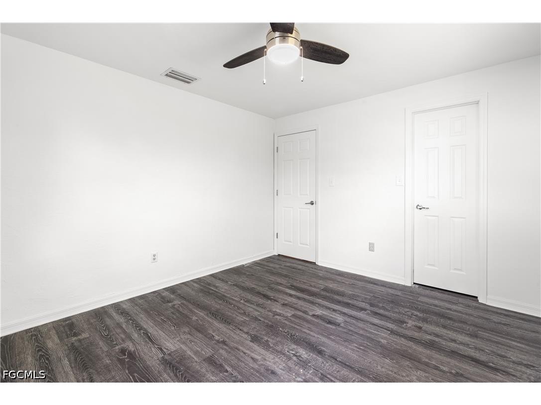 8707 Chatham Street Fort Myers FL 33907 2026019103 image19