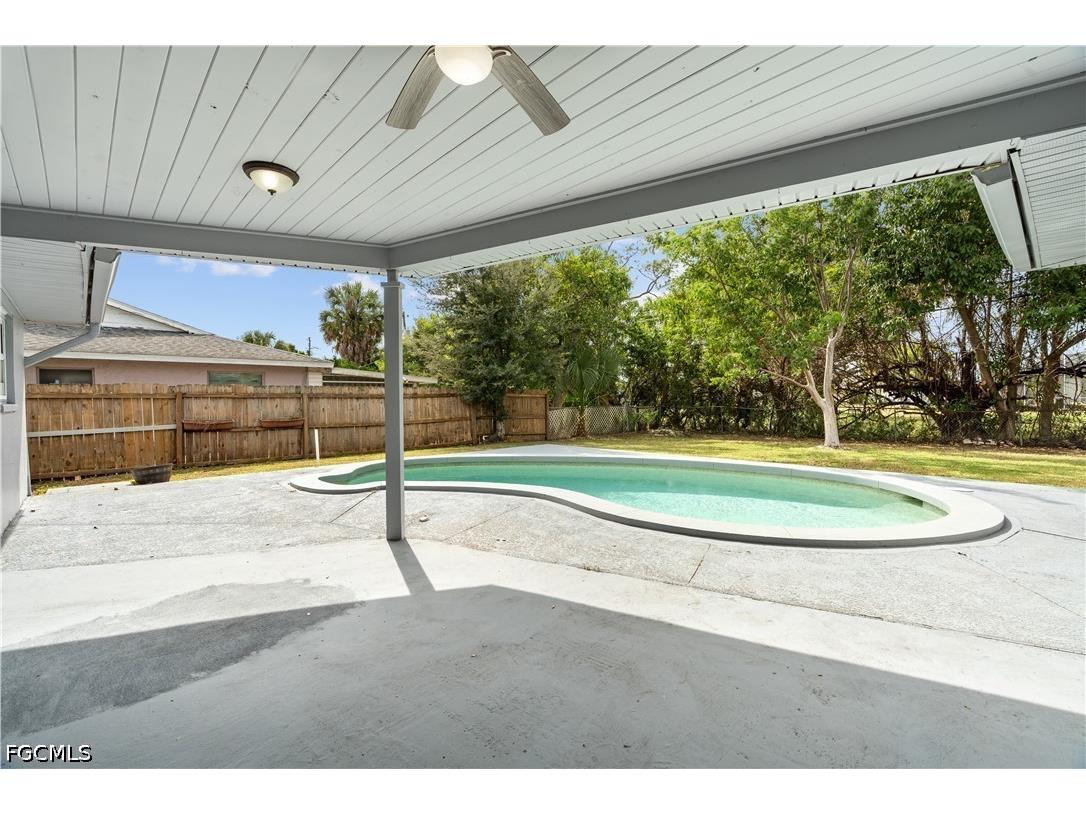 8707 Chatham Street Fort Myers FL 33907 2026019103 image24