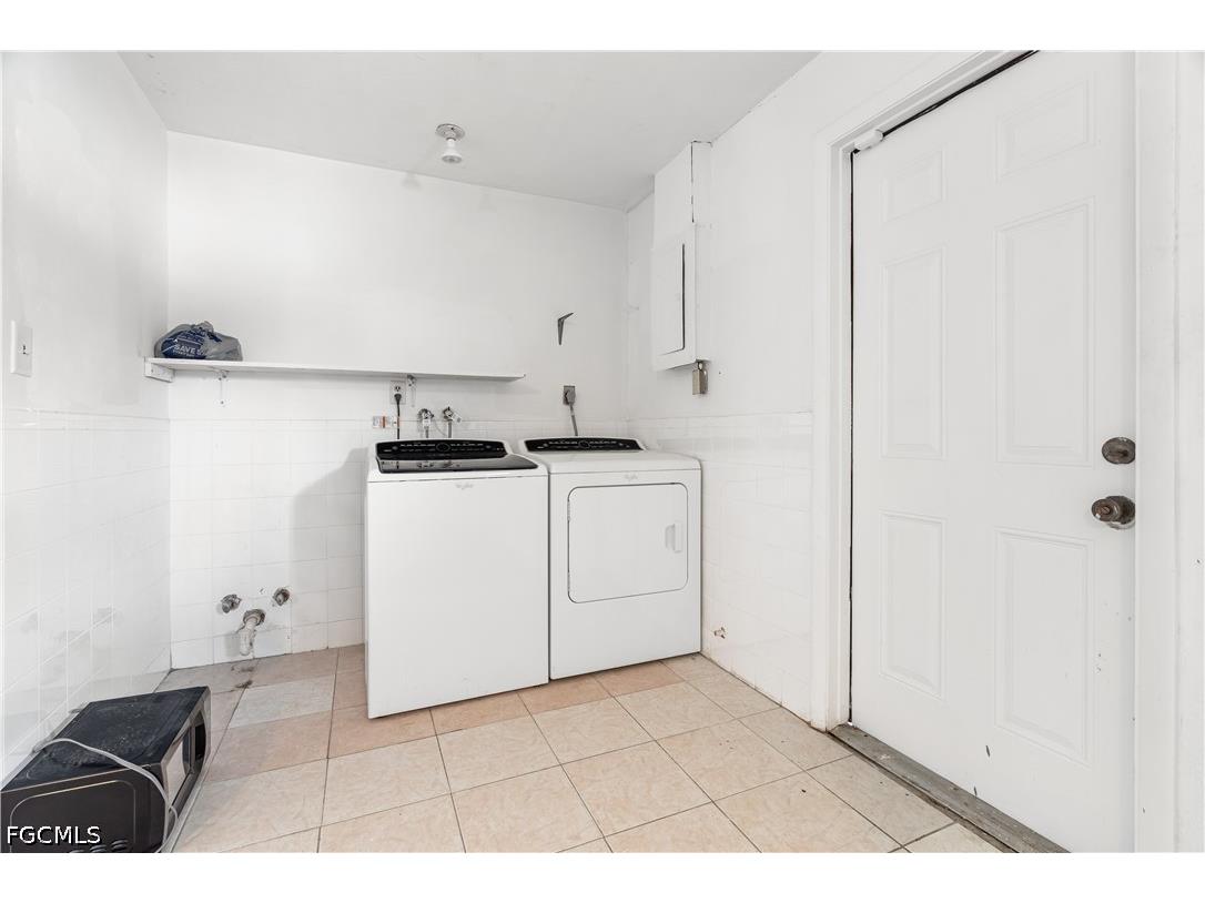8707 Chatham Street Fort Myers FL 33907 2026019103 image30