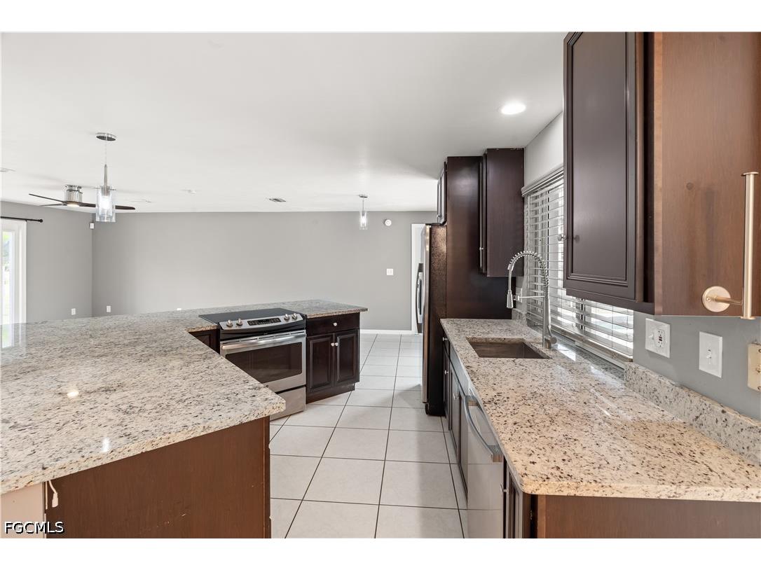 8707 Chatham Street Fort Myers FL 33907 2026019103 image7