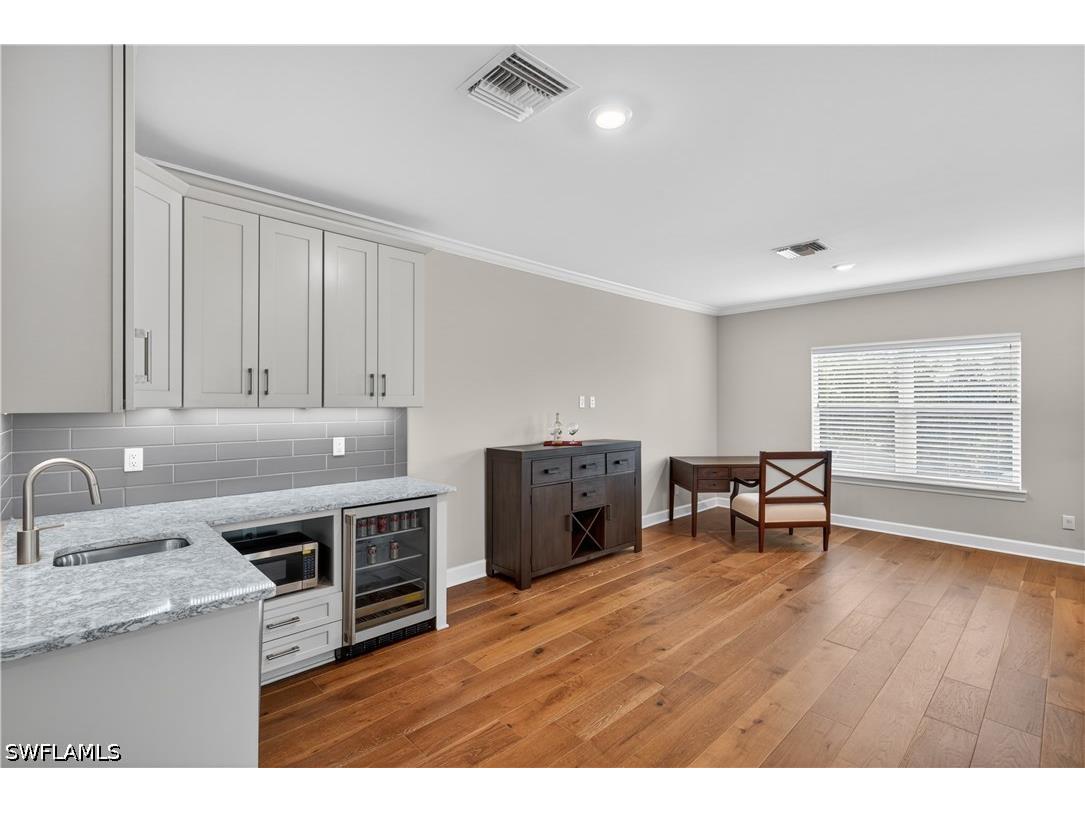 8709 Cavano Street Naples FL 34119 226021138 image14