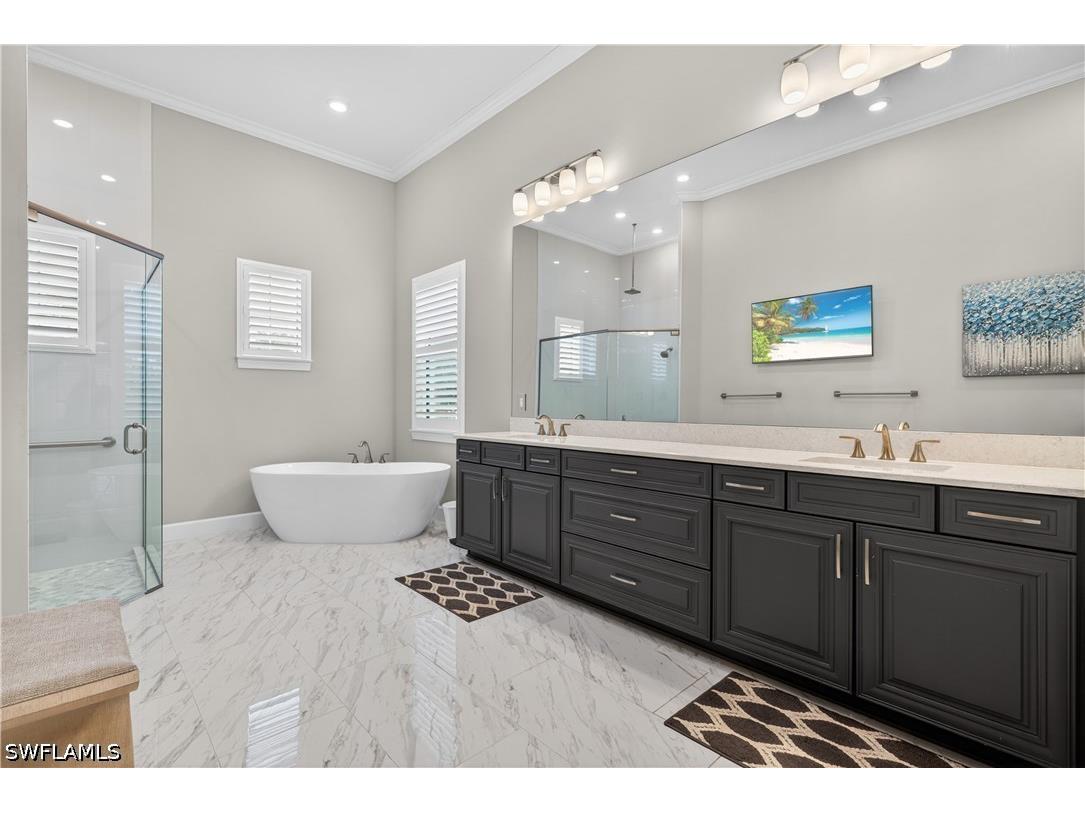8709 Cavano Street Naples FL 34119 226021138 image22