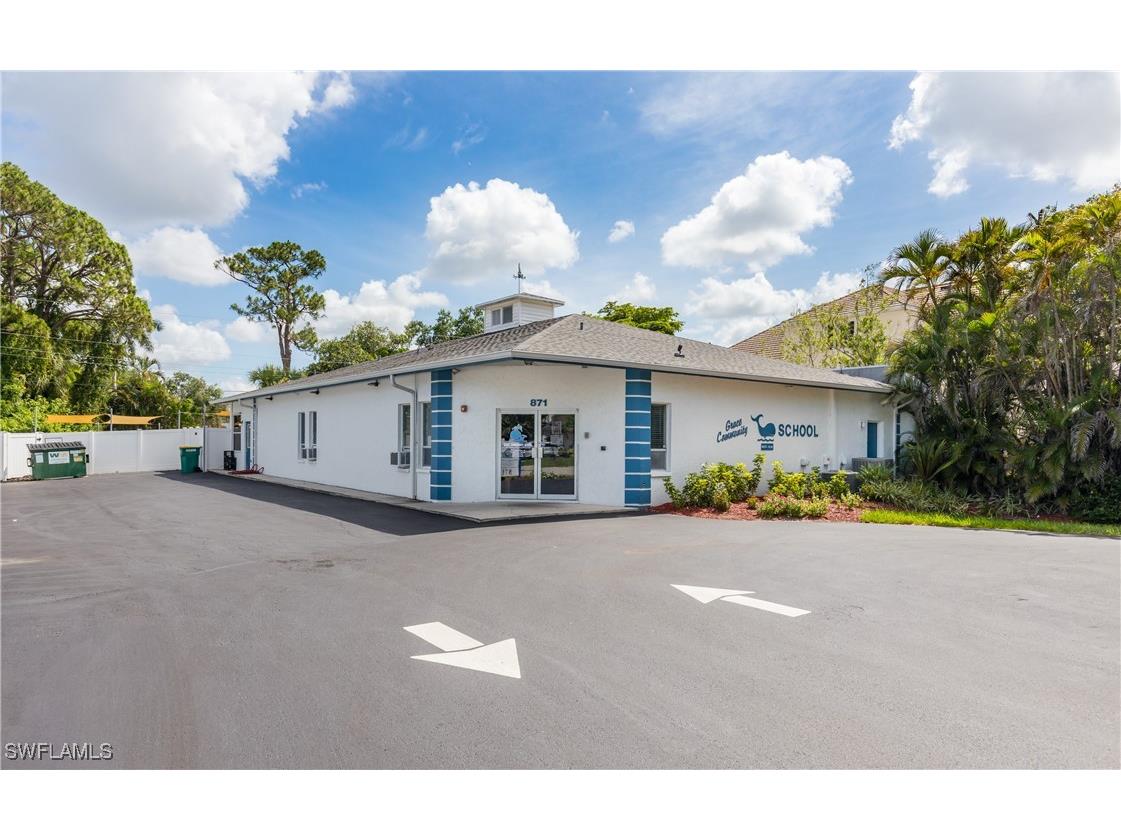 871 100th Avenue N Naples FL 34108 225057469 image1