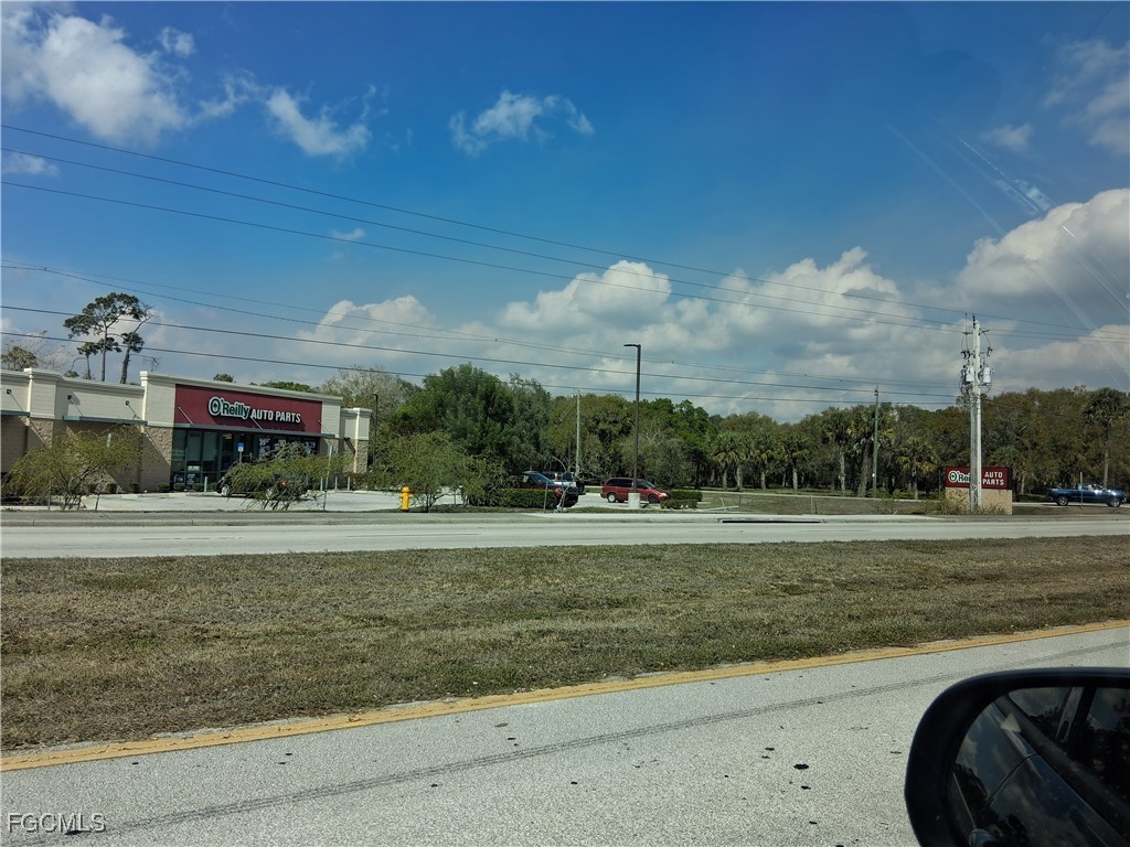 871 Caloosahatchee Avenue Labelle FL 33935 2026004832 image8
