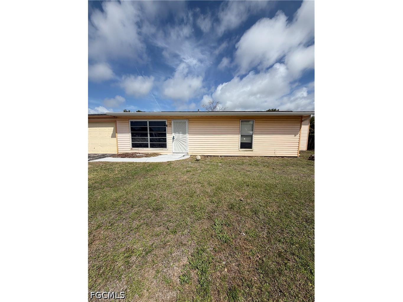 871 Lake Mcgregor Drive Fort Myers FL 33919 2026008894 image1