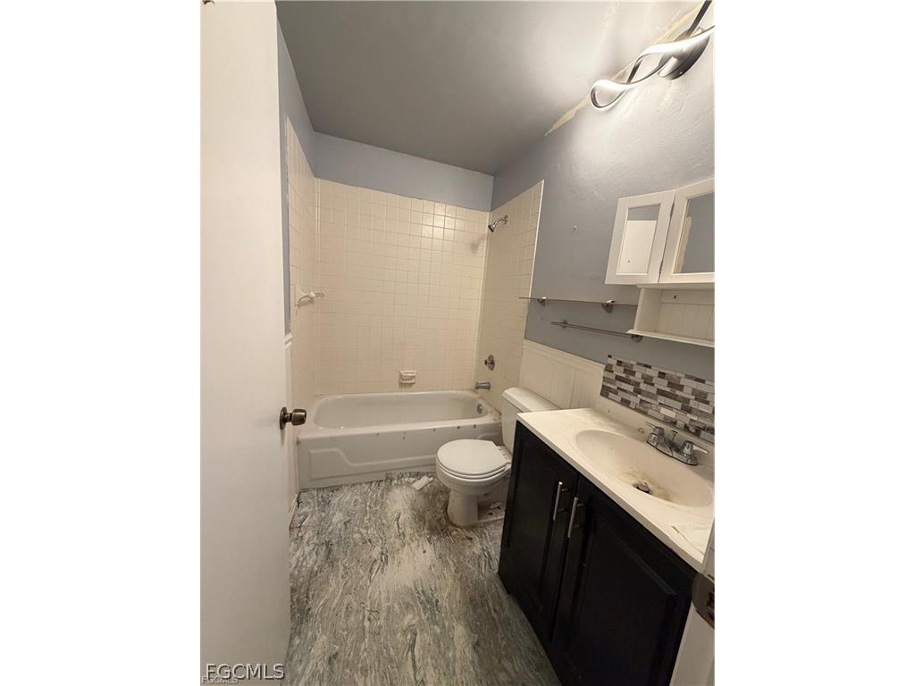 871 Lake Mcgregor Drive Fort Myers FL 33919 2026008894 image11