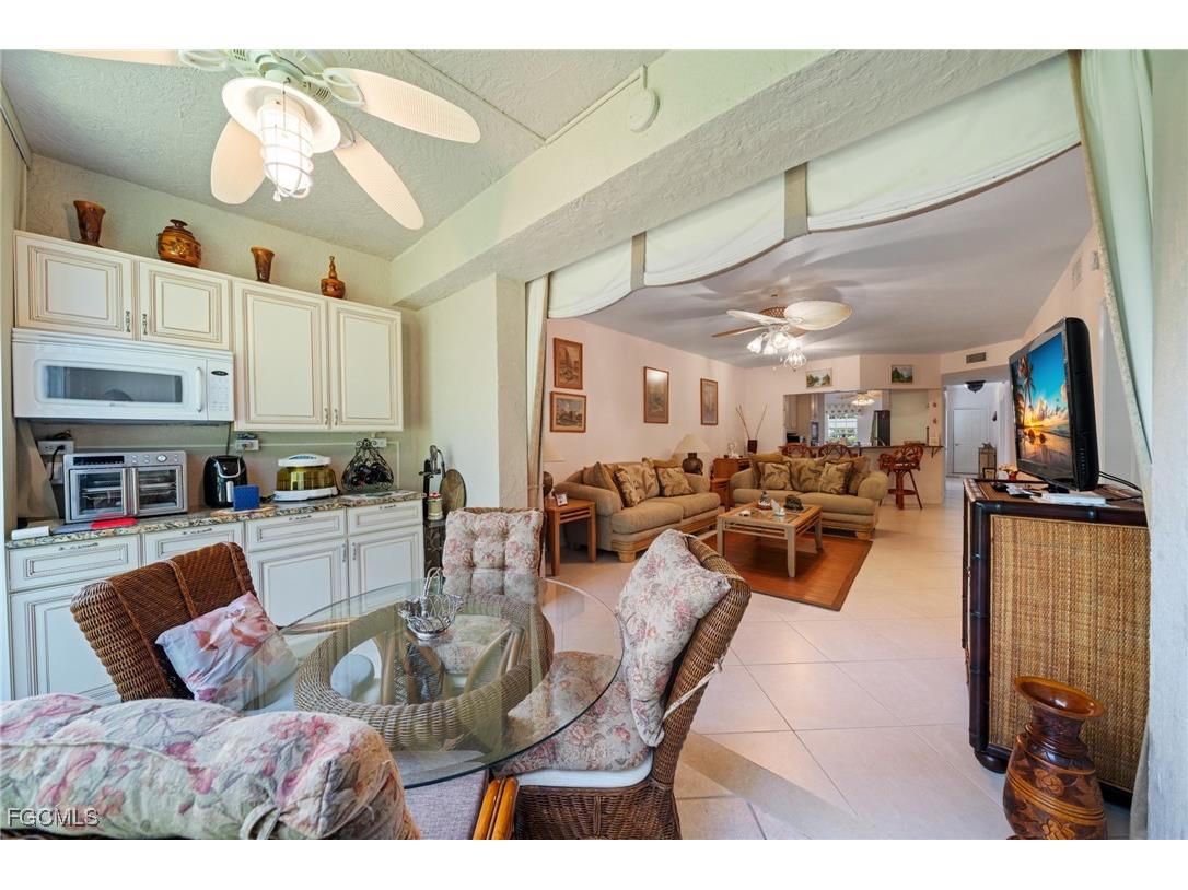 871 Tanbark Drive #101 Naples FL 34108 2026005734 image4