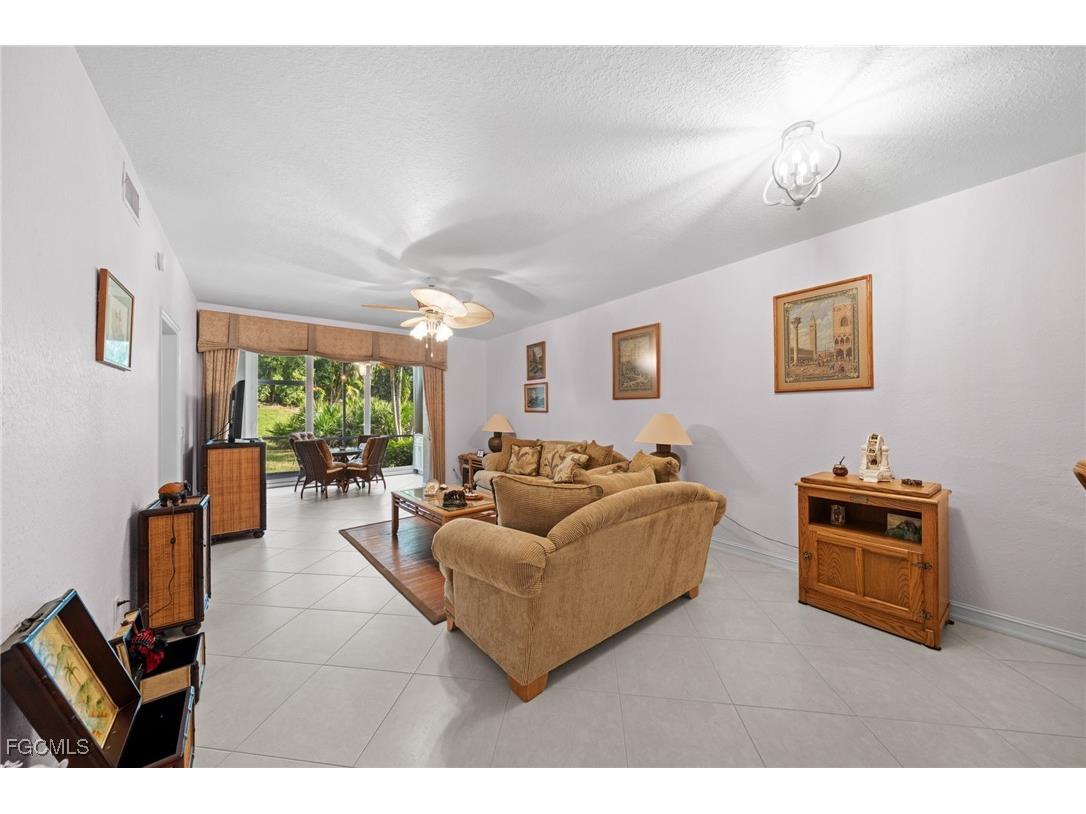871 Tanbark Drive #101 Naples FL 34108 2026005734 image5