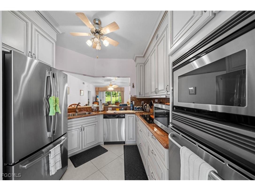 871 Tanbark Drive #101 Naples FL 34108 2026005734 image8