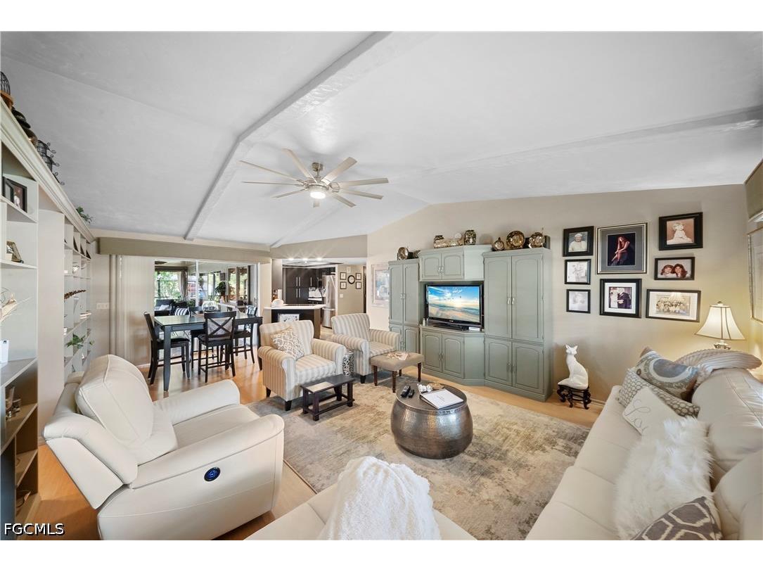 8713 Crest Lane Fort Myers FL 33907 2026023095 image20