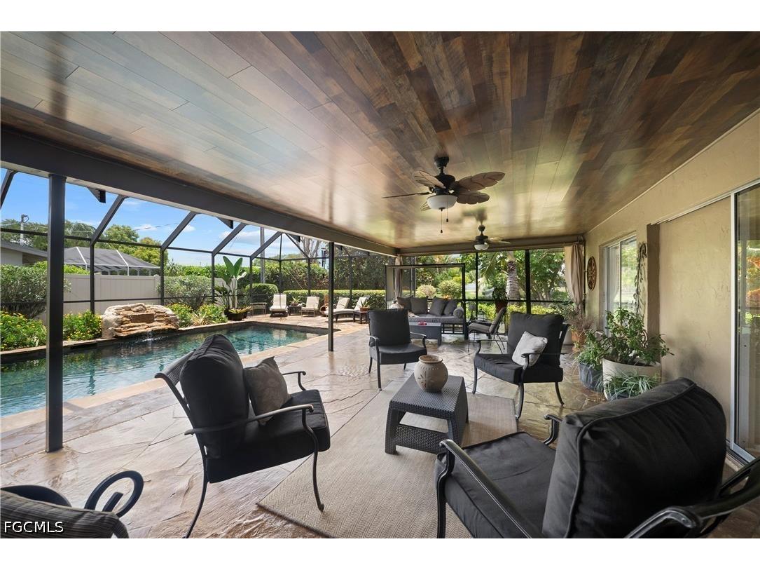 8713 Crest Lane Fort Myers FL 33907 2026023095 image25