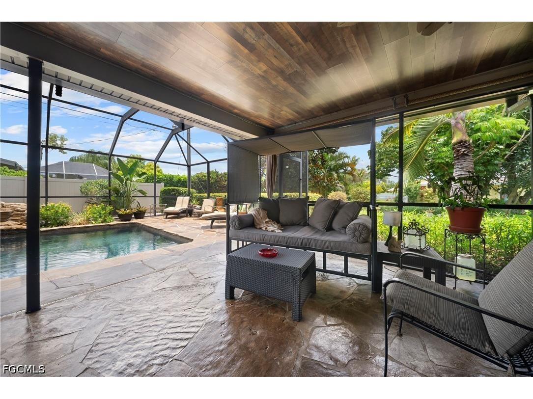 8713 Crest Lane Fort Myers FL 33907 2026023095 image26