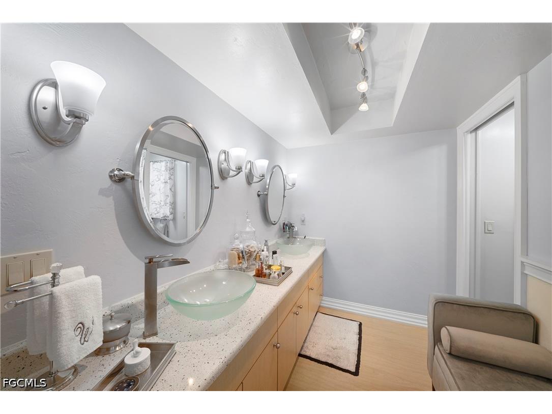 8713 Crest Lane Fort Myers FL 33907 2026023095 image35