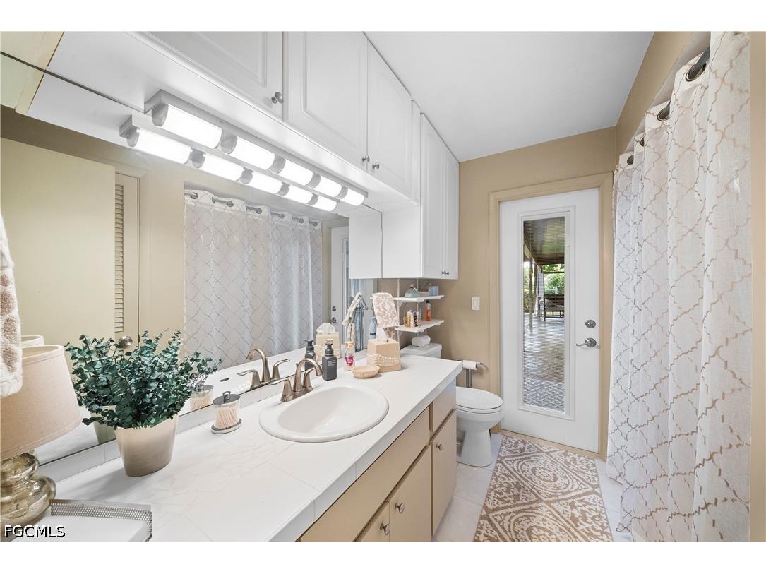 8713 Crest Lane Fort Myers FL 33907 2026023095 image38