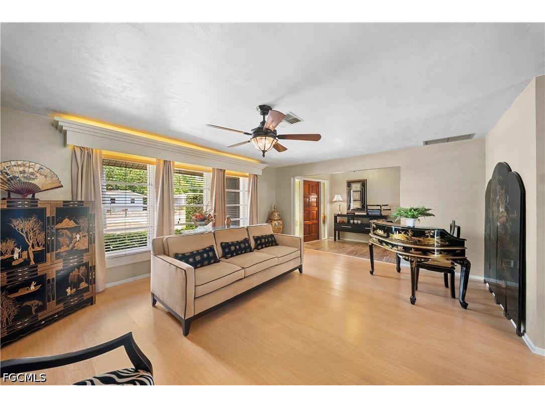 8713 Crest Lane Fort Myers FL 33907 2026023095 image8