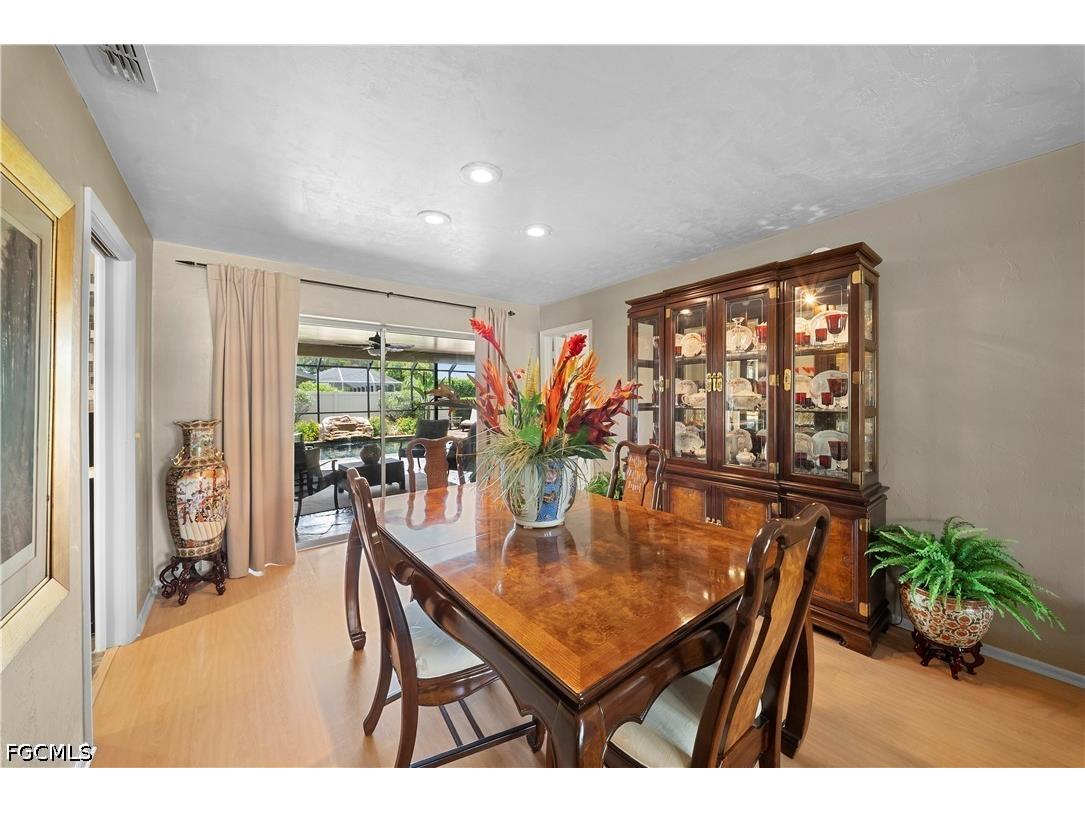 8713 Crest Lane Fort Myers FL 33907 2026023095 image9