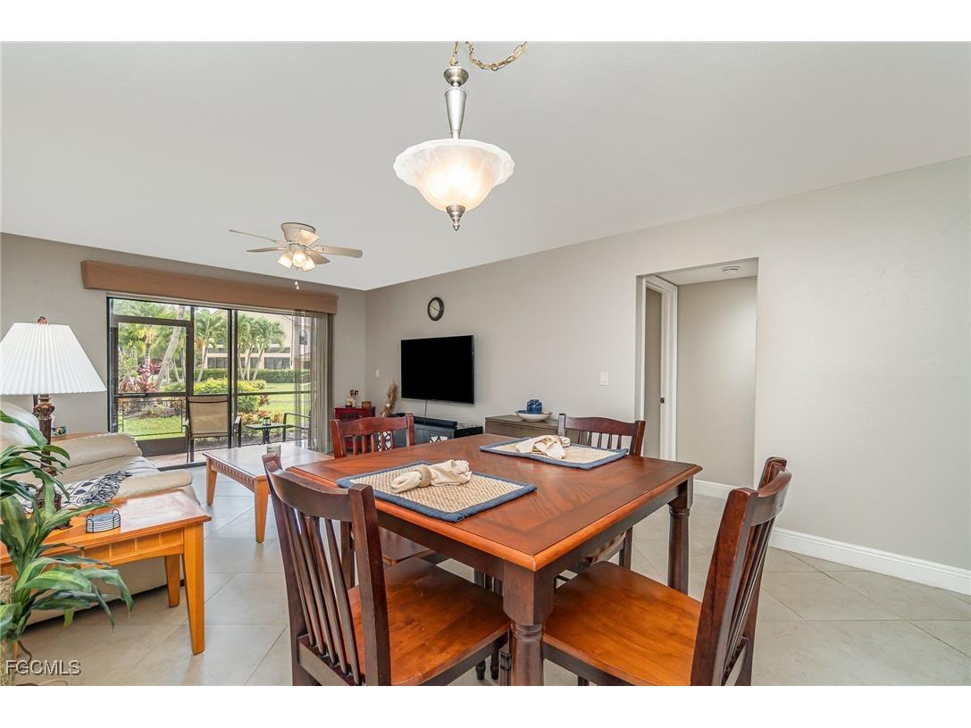 8715 Charter Club Circle #3 Fort Myers FL 33919 2025005421 image12