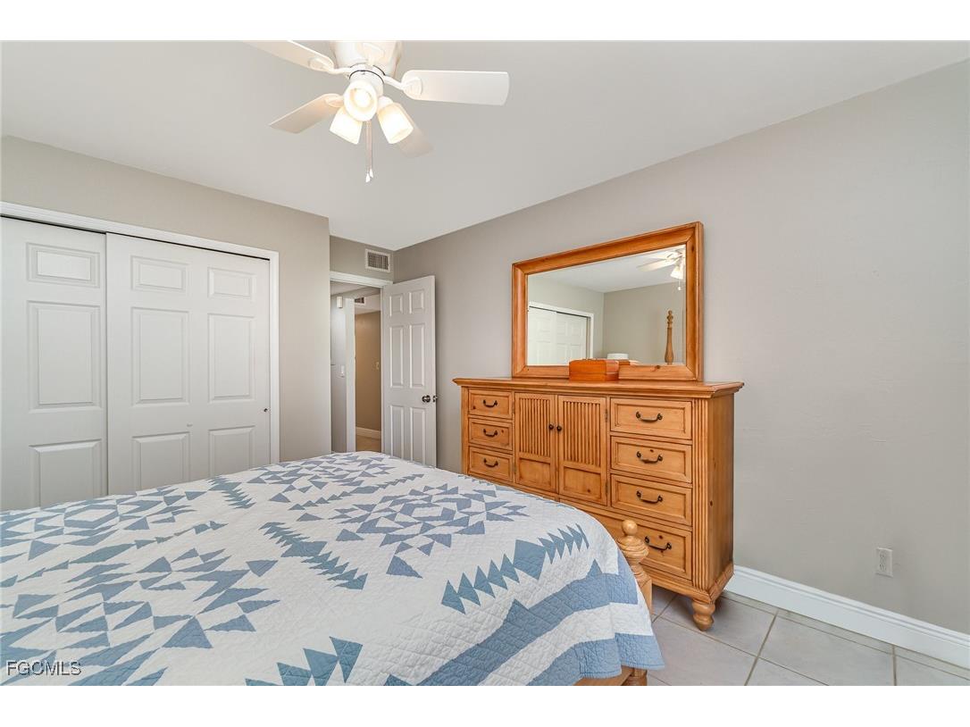 8715 Charter Club Circle #3 Fort Myers FL 33919 2026000833 image15