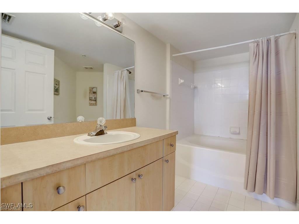 8717 River Homes Lane #5102 Bonita Springs FL 34135 226001901 image3