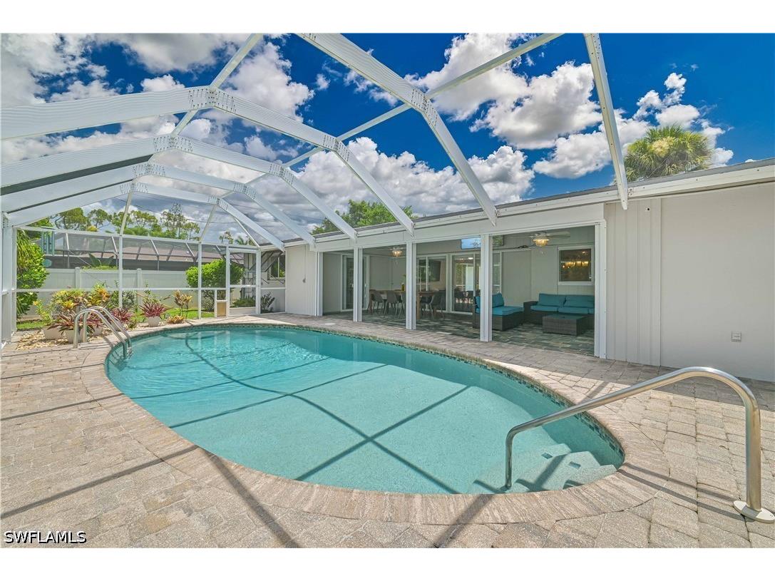 8719 Crest Lane Fort Myers FL 33907 226024985 image10