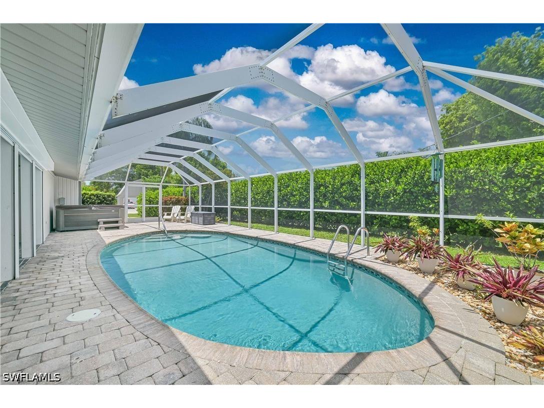 8719 Crest Lane Fort Myers FL 33907 226024985 image11