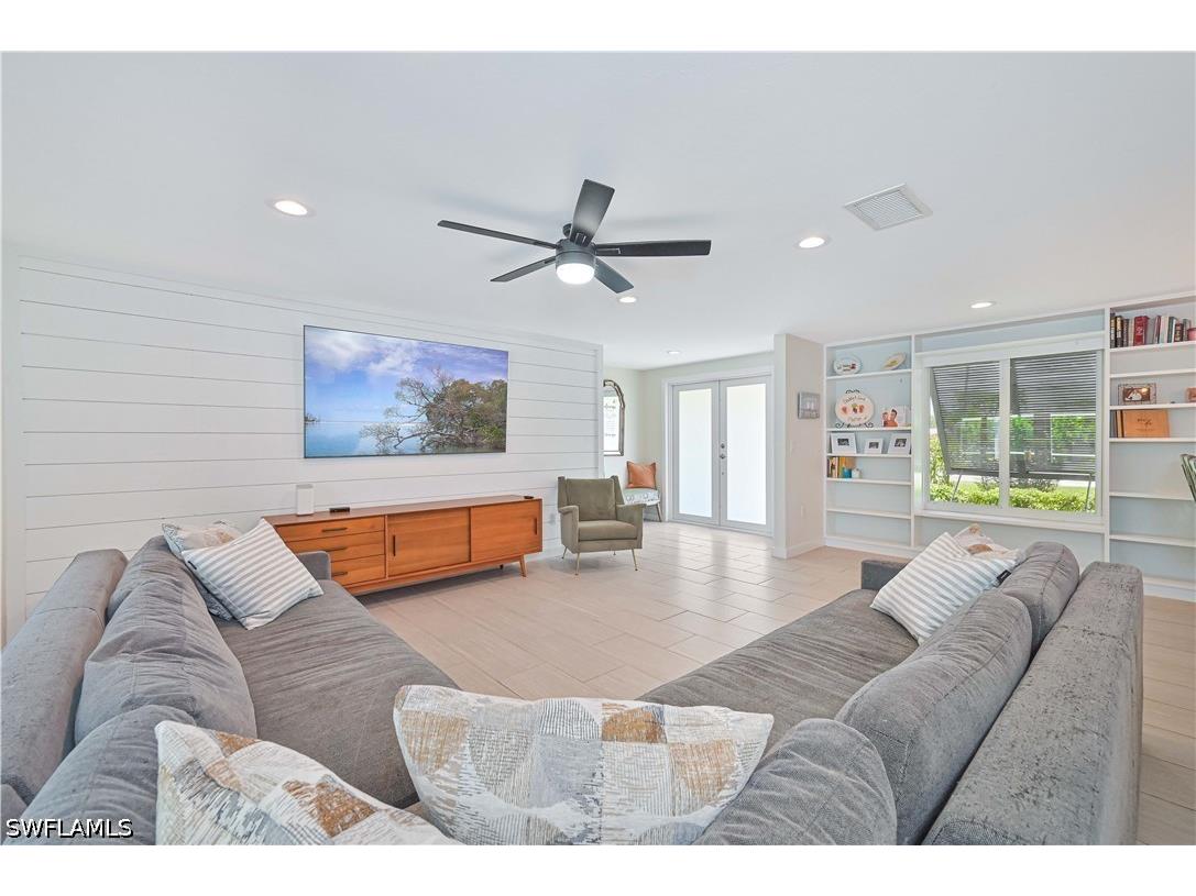 8719 Crest Lane Fort Myers FL 33907 226024985 image14
