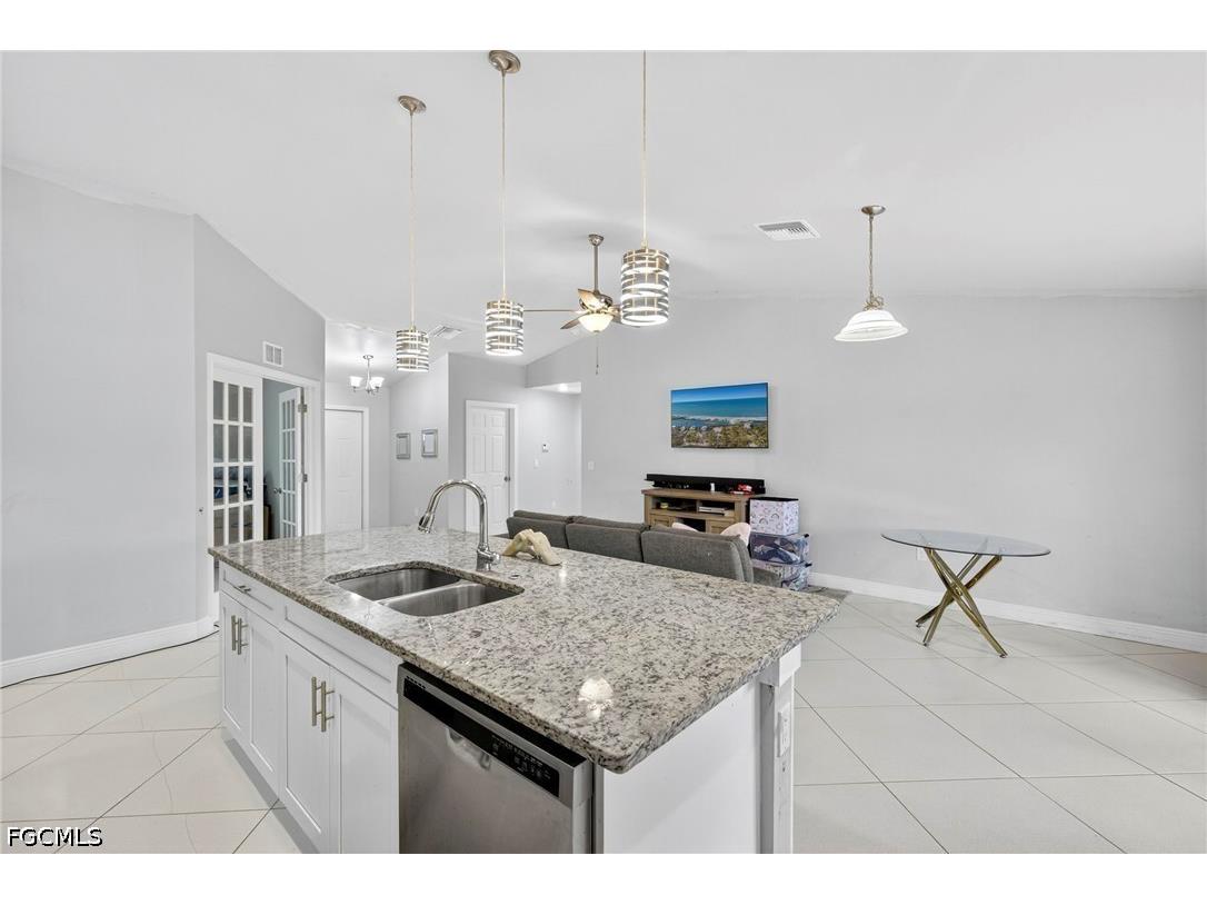 872 Carbon Street E Lehigh Acres FL 33974 2026016779 image10