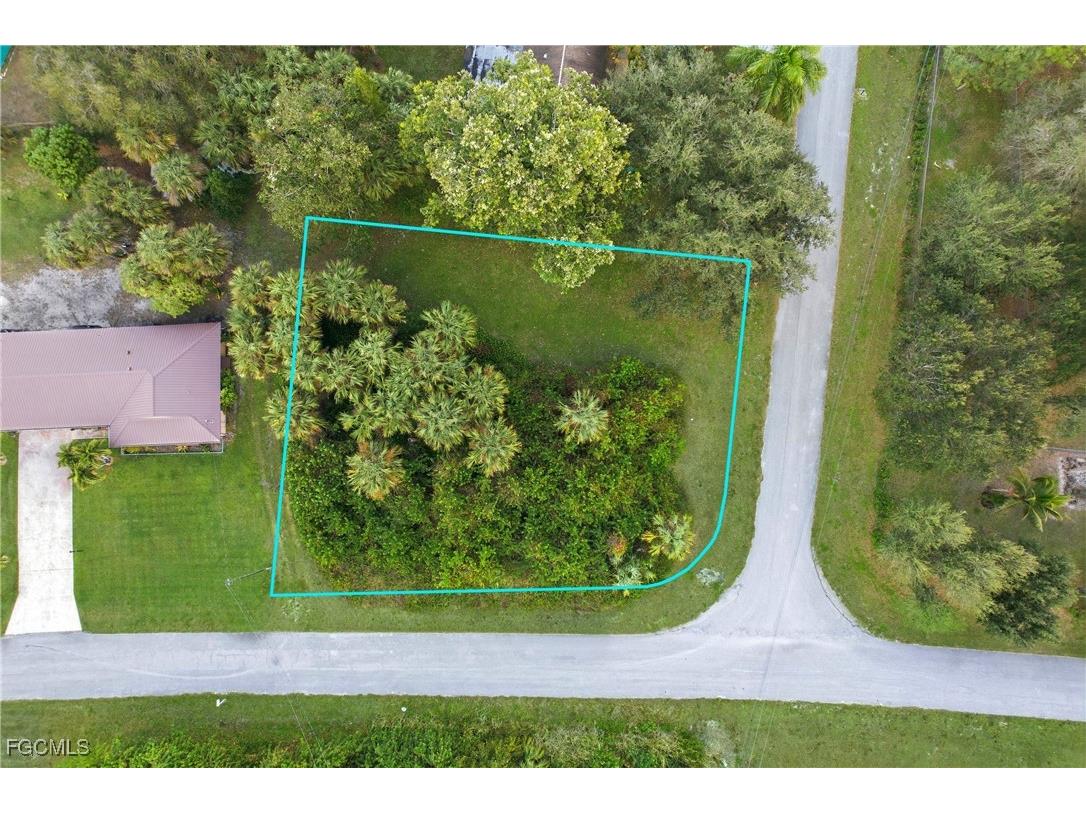 872 Geneva Street Lehigh Acres FL 33974 2026004653 image1