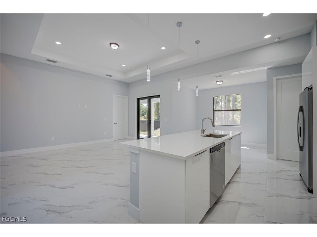 872 Spaulding Street E Lehigh Acres FL 33974 2026013849 image12