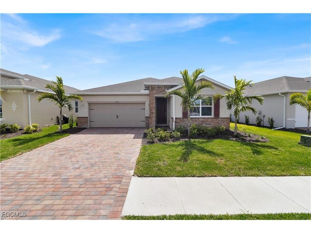 872 Stonewater Lake Terrace Cape Coral FL 33993 2025004338 image1