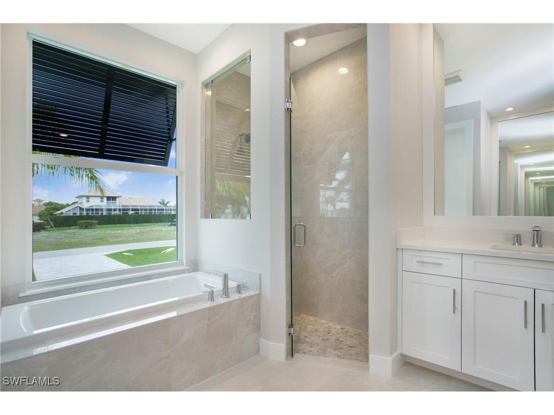 872 Swan Drive Marco Island FL 34145 225082537 image40