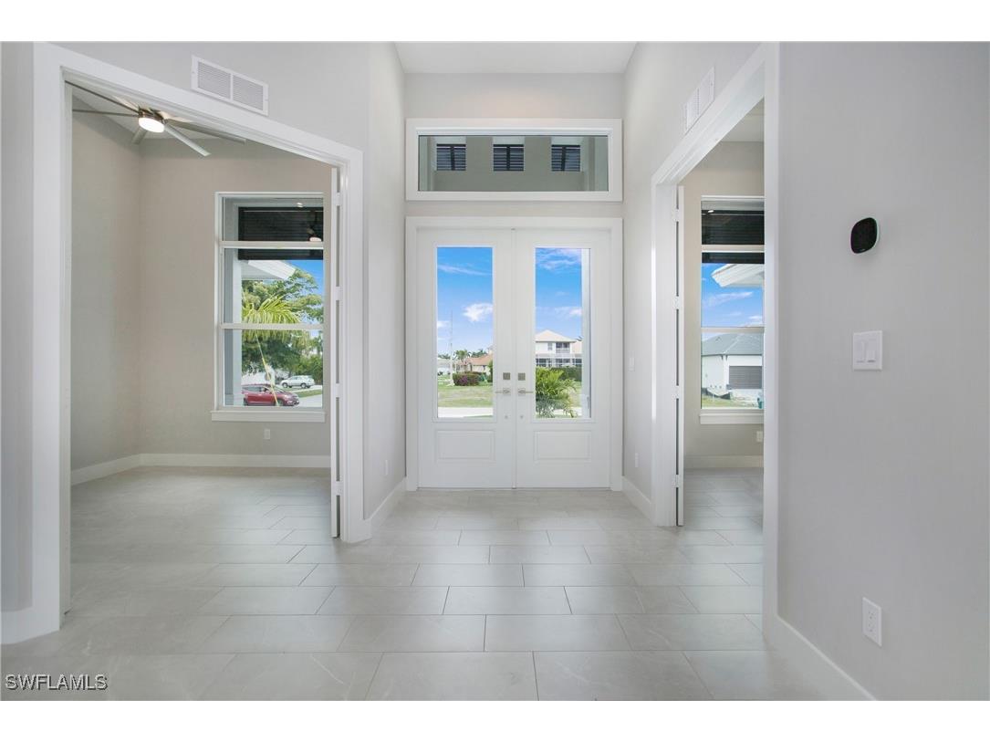 872 Swan Drive Marco Island FL 34145 225082537 image8