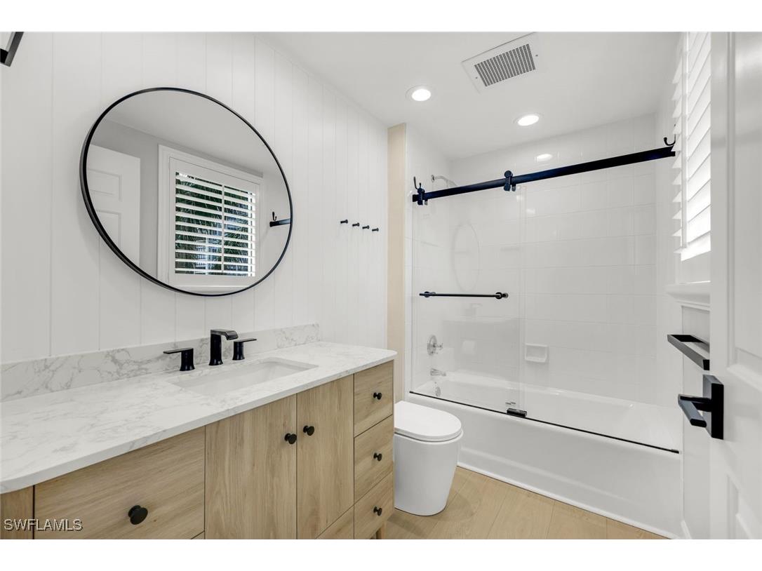 8720 Bay Colony Drive #404 Naples FL 34108 225070325 image18