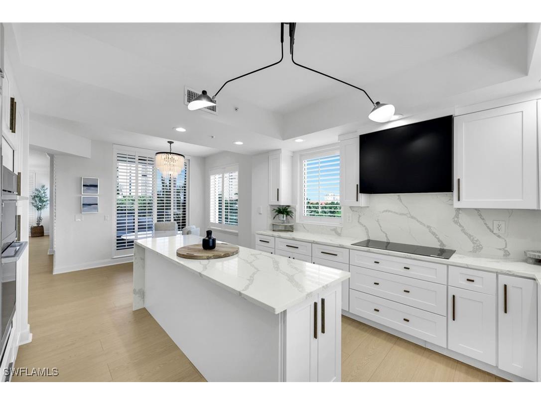 8720 Bay Colony Drive #404 Naples FL 34108 225070325 image8