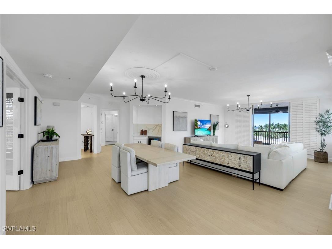 8720 Bay Colony Drive #404 Naples FL 34108 225070332 image10