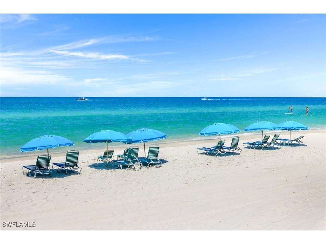 8720 Bay Colony Drive #404 Naples FL 34108 225070332 image32