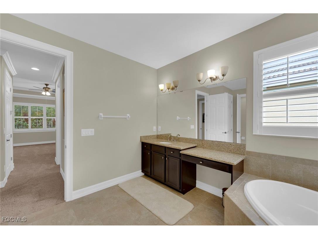 8720 Westwood Oaks Place Fort Myers FL 33908 2025017995 image19
