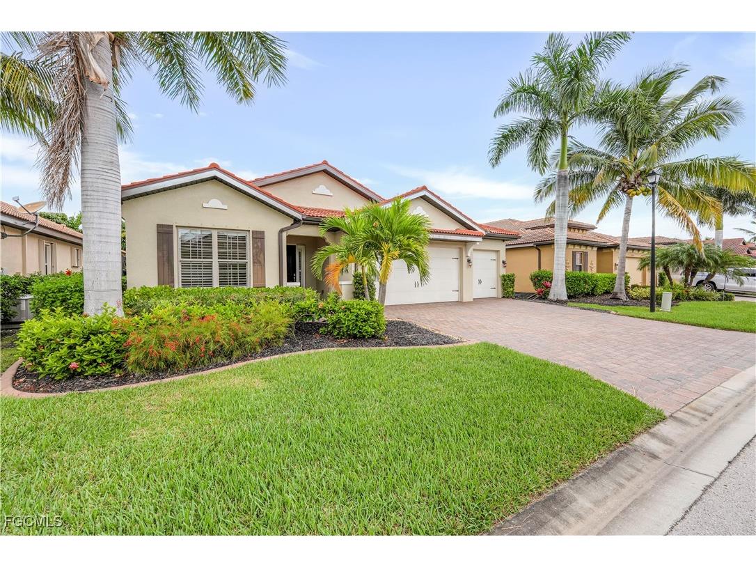 8720 Westwood Oaks Place Fort Myers FL 33908 2025017995 image2