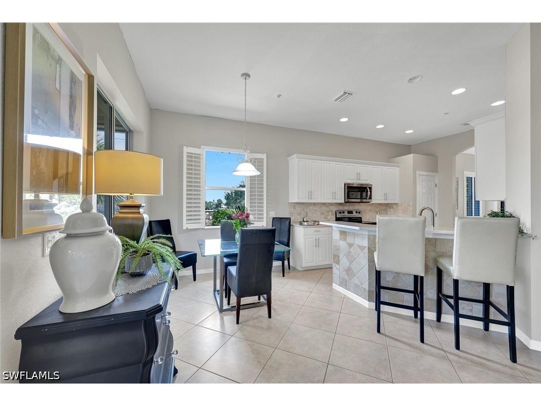 8723 Coastline Court #202 Naples FL 34120 226023915 image12