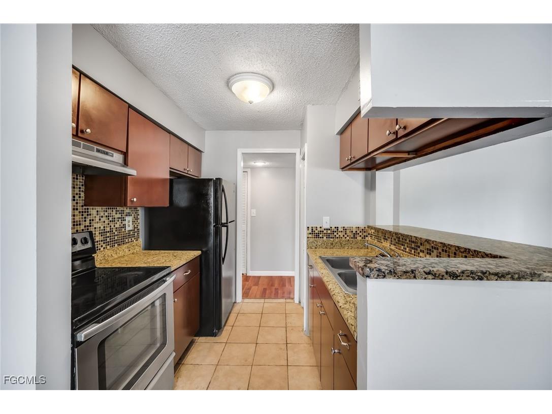 8723 Fancy Finch Drive #101 Tampa FL 33614 2025016966 image10