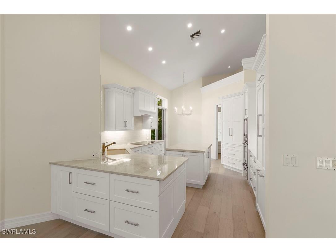 8723 La Palma Lane Naples FL 34108 225001530 image12