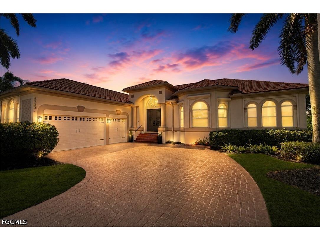 8723 S Lake Circle Fort Myers FL 33908 2026019504 image1