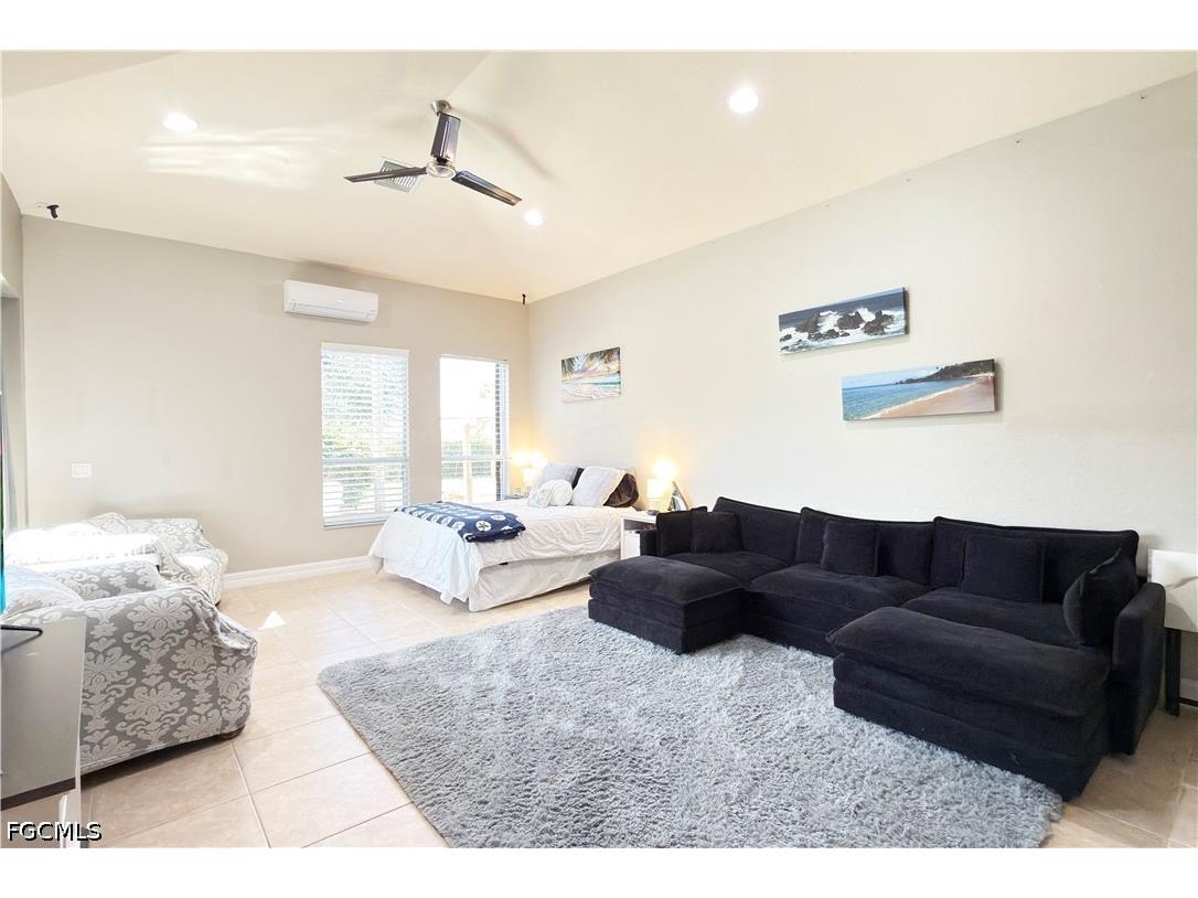 8723 S Lake Circle Fort Myers FL 33908 2026019504 image20