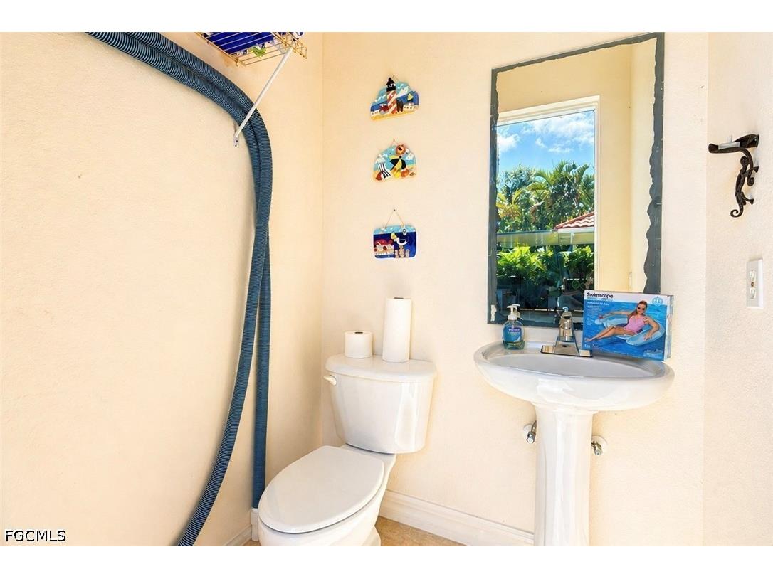 8723 S Lake Circle Fort Myers FL 33908 2026019504 image23