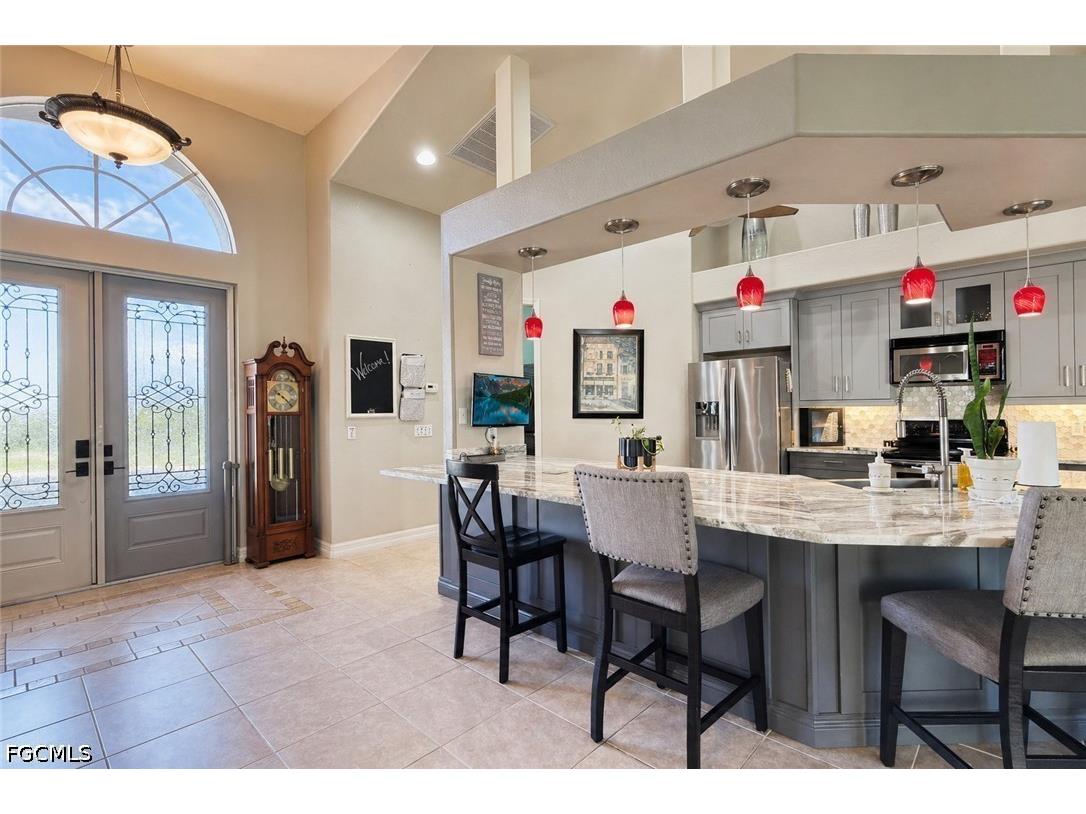 8723 S Lake Circle Fort Myers FL 33908 2026019504 image4