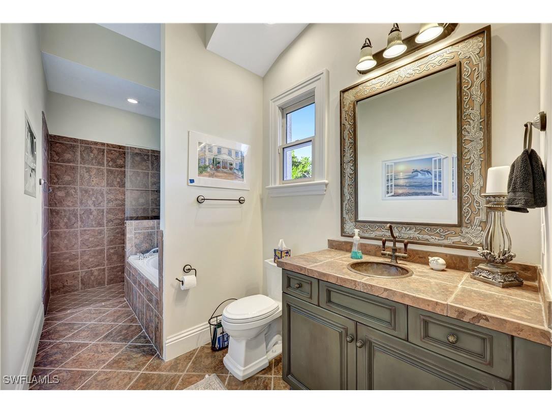 8728 Purslane Drive Naples FL 34109 225077969 image26